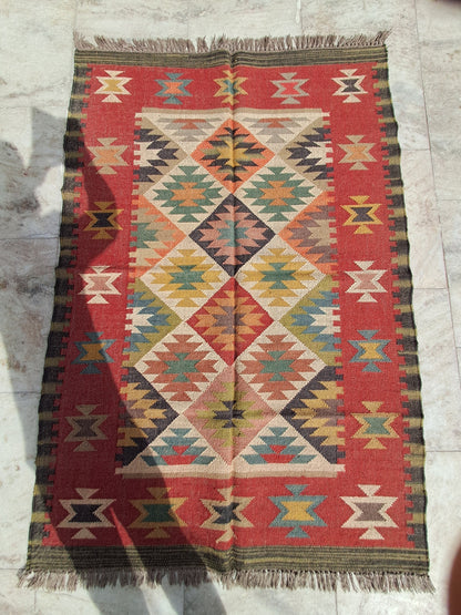 Handwoven Wool Jute Kilim Rug – 4x6ft | Boho Tribal Geometric Carpet