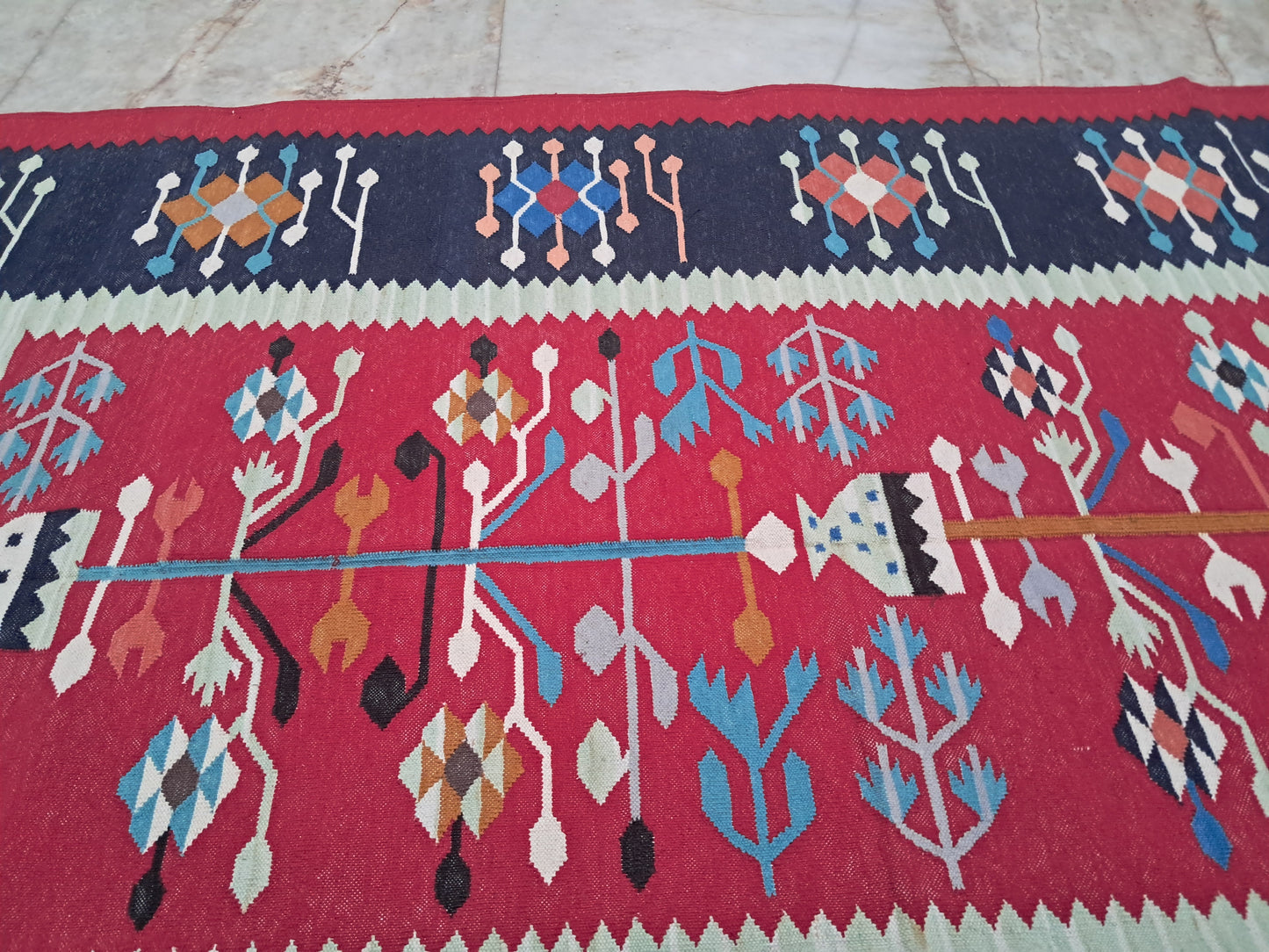 4×6ft Multicolour Traditional Design Handmade Cotton Rug Dhurrie- Hand Woven Rug